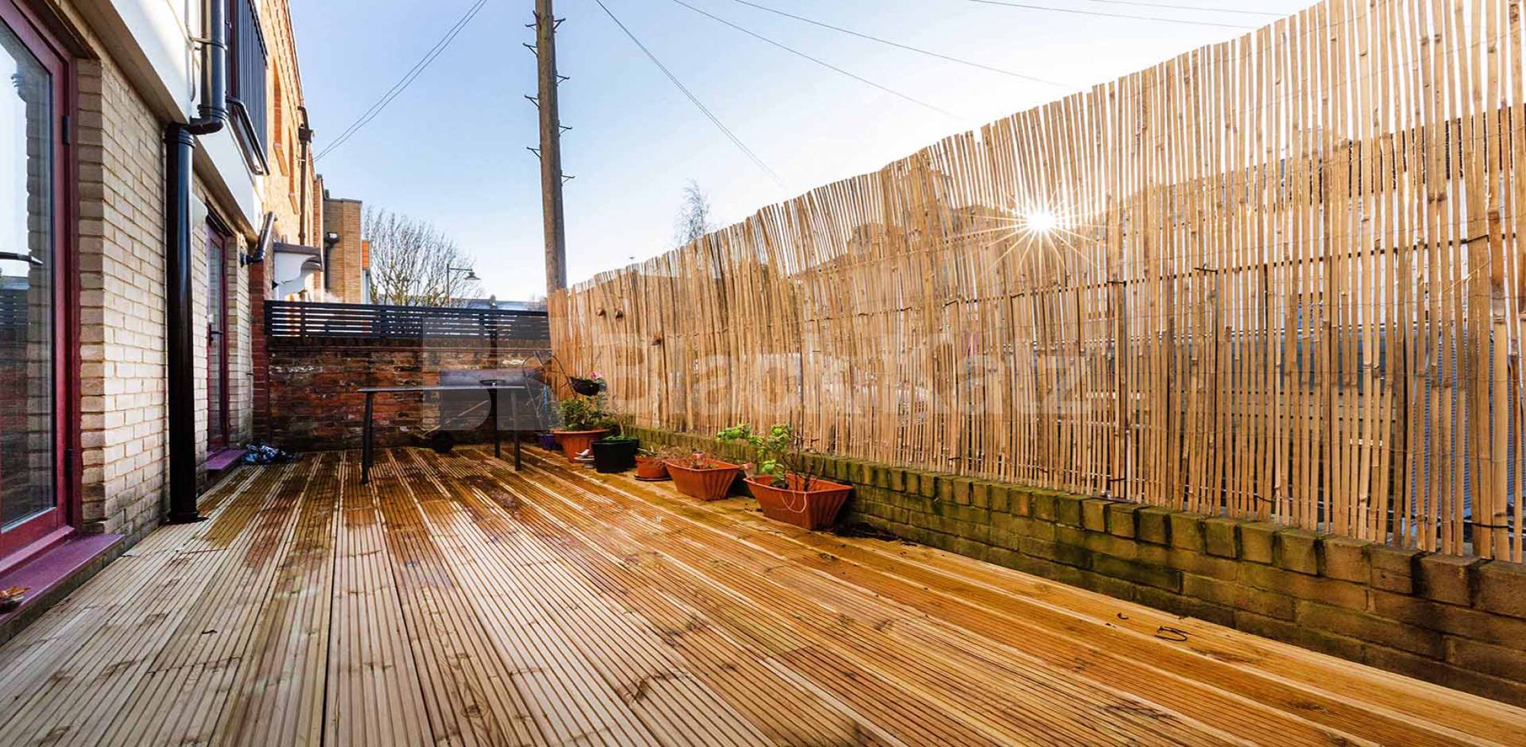 			1 Bedroom, 1 bath, 1 reception Flat			 Barnsbury Grove, Islington - Barnsbury